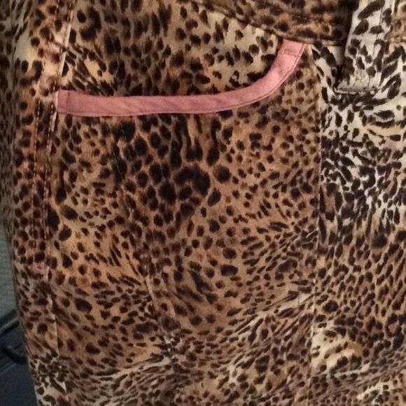 Miss Les Copains leopard skirt from France NWOT size 44 FR - Picture 5 of 12